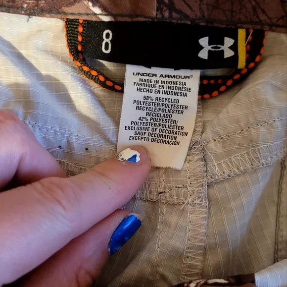 Under Armour Women's Realtree camouflage hunting pants size 8 - Picture 8 of 12